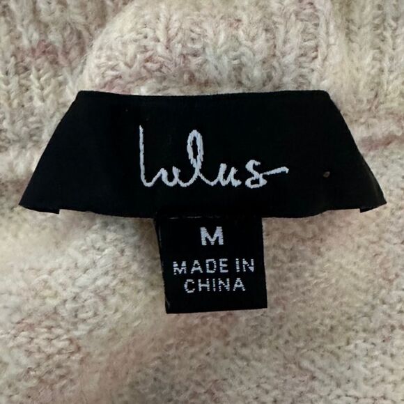 New! Lulus Beige Cowl Neck Sweater Sz M - Picture 3 of 5